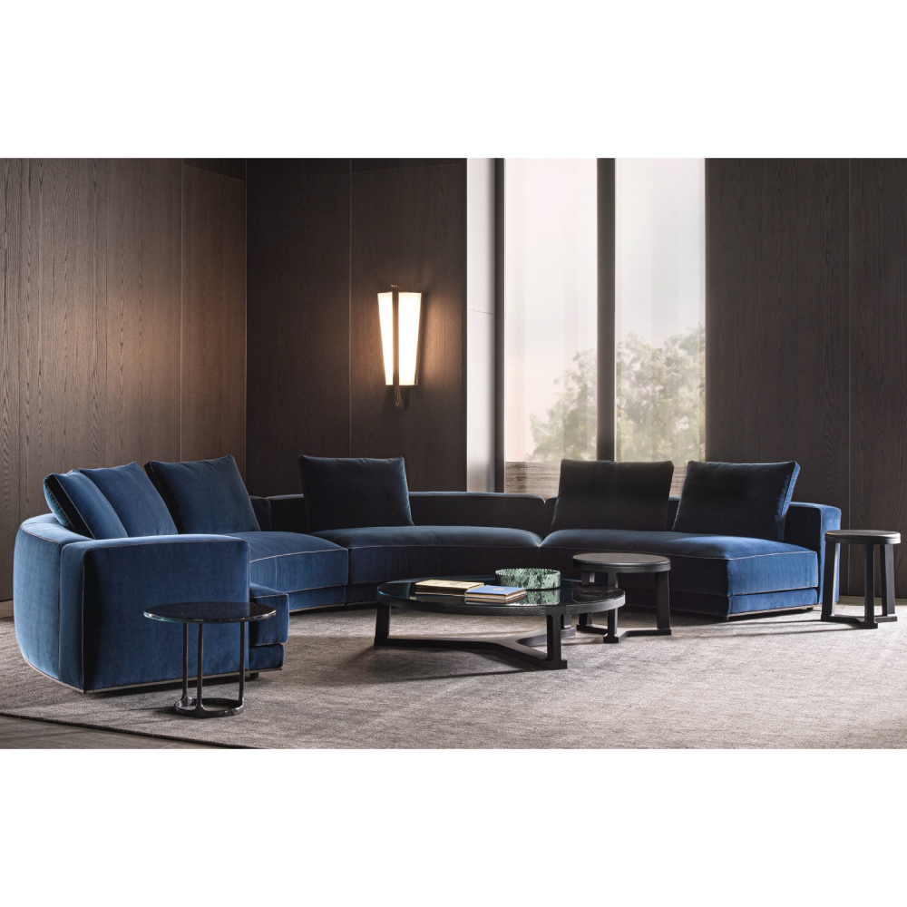 661d5168ad9df_Augusto_01